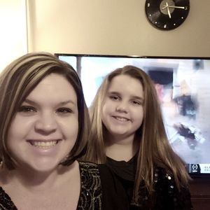 Meet your Posher, Lynelle